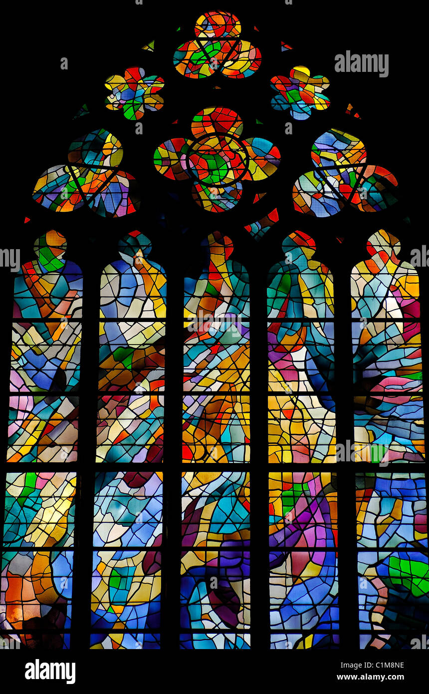 Allemagne, Bremen, vitraux modernes de l'église Notre-Dame (Liebfrauenkirche) Banque D'Images