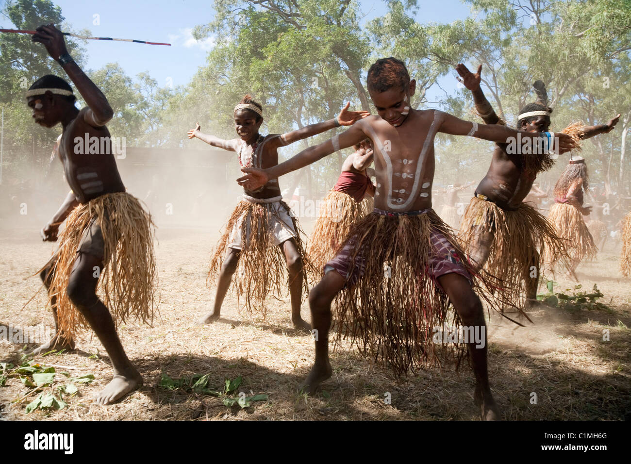 Les danser au Festival de danse autochtones Laura. Laura, Queensland, Australie Banque D'Images