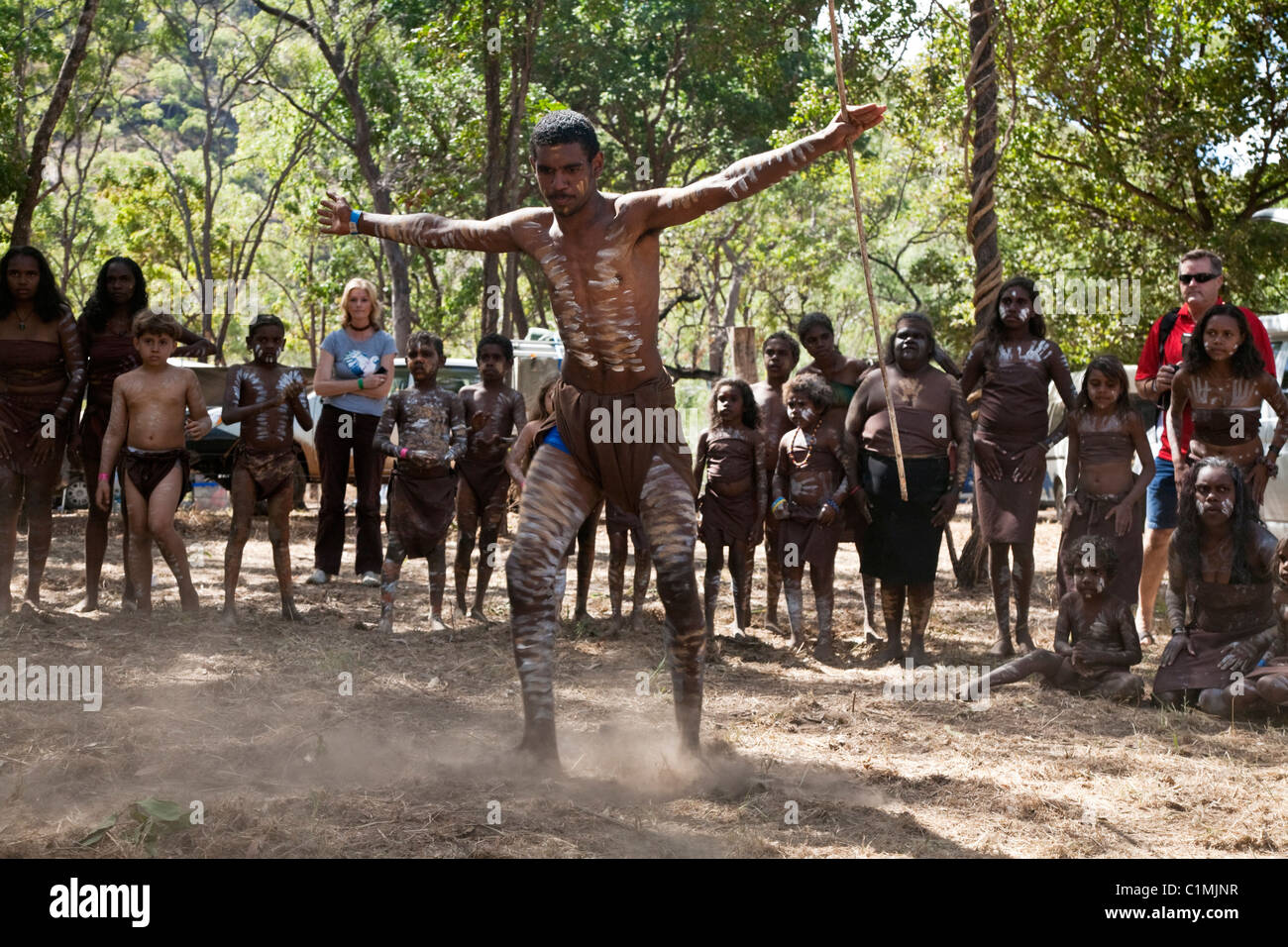 Les danseuse au Festival de danse autochtones Laura. Laura, Queensland, Australie Banque D'Images