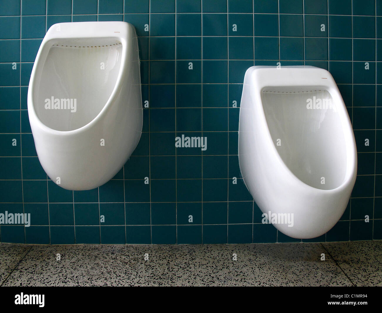 Toilette Adulte Banque De Photographies Et D'images À Haute Résolution -  Alamy