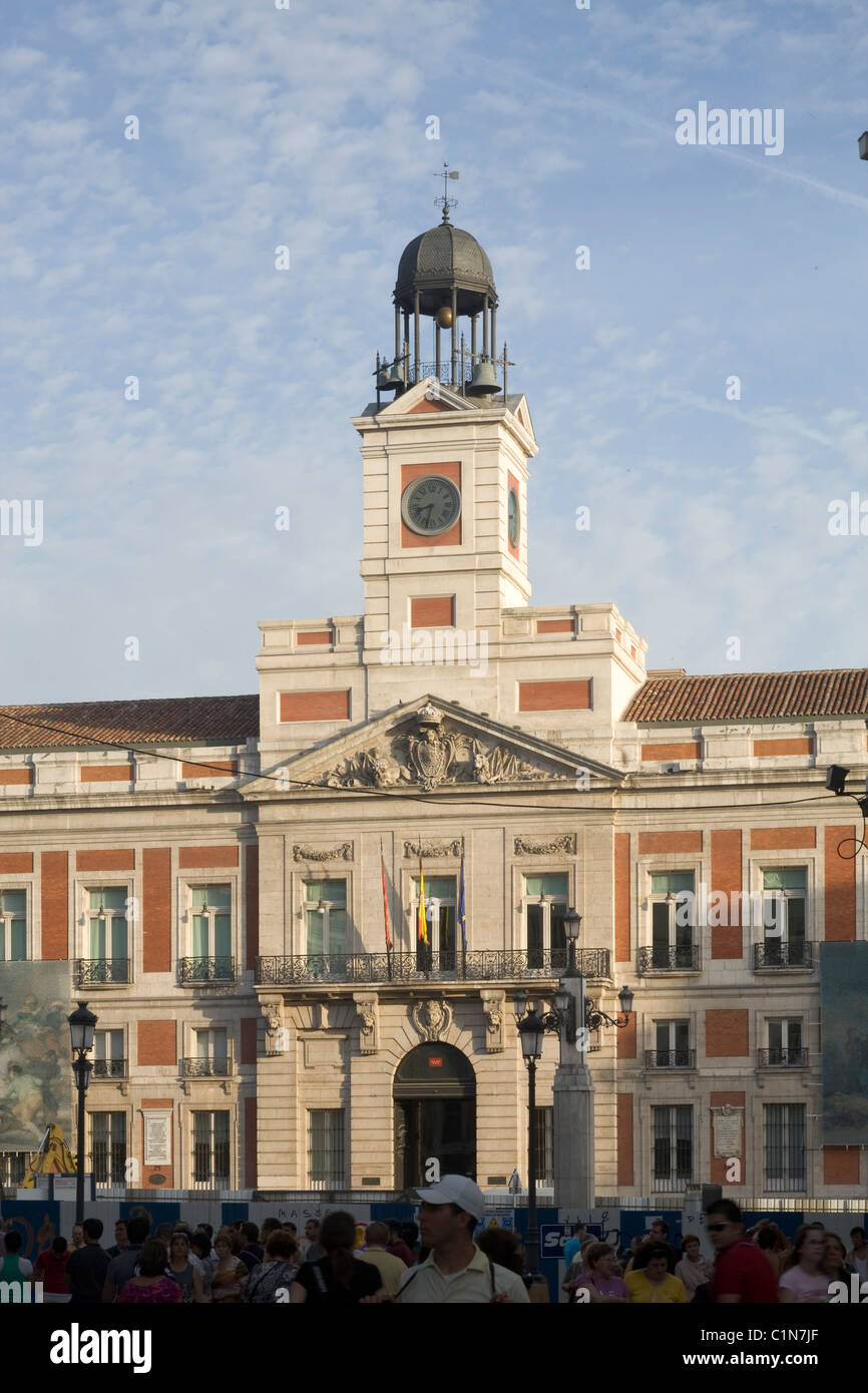Madrid, Uhrenturm Casa de Correos, an der Puerta del Sol Banque D'Images