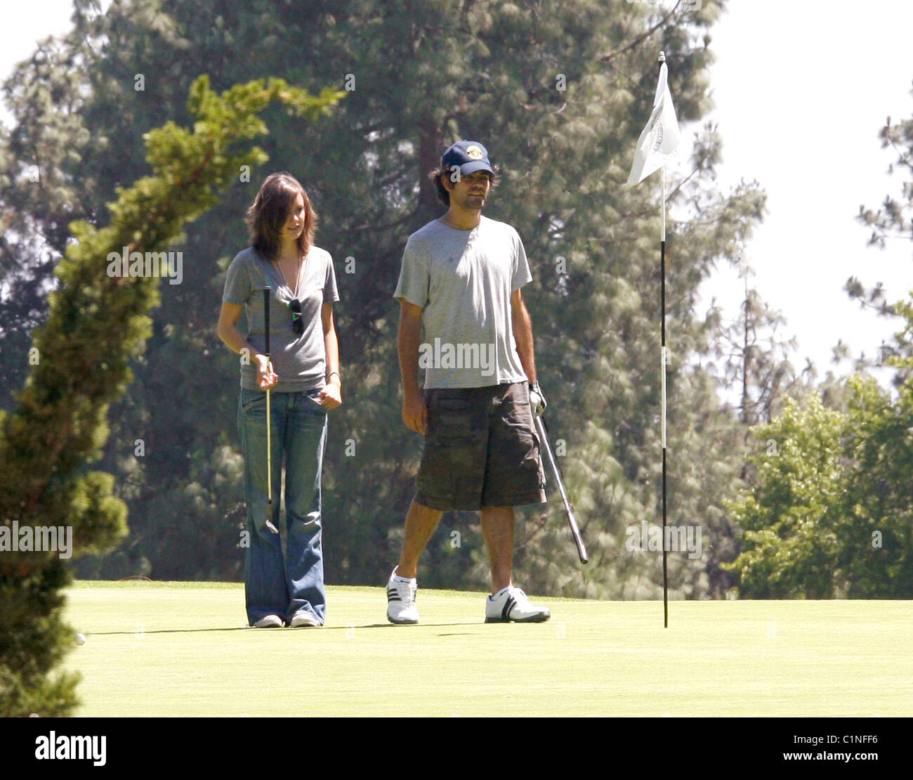 Adrien Grenier joue un tour au Roosevelt Golf Los Angeles, Californie - 02.07.09 Banque D'Images