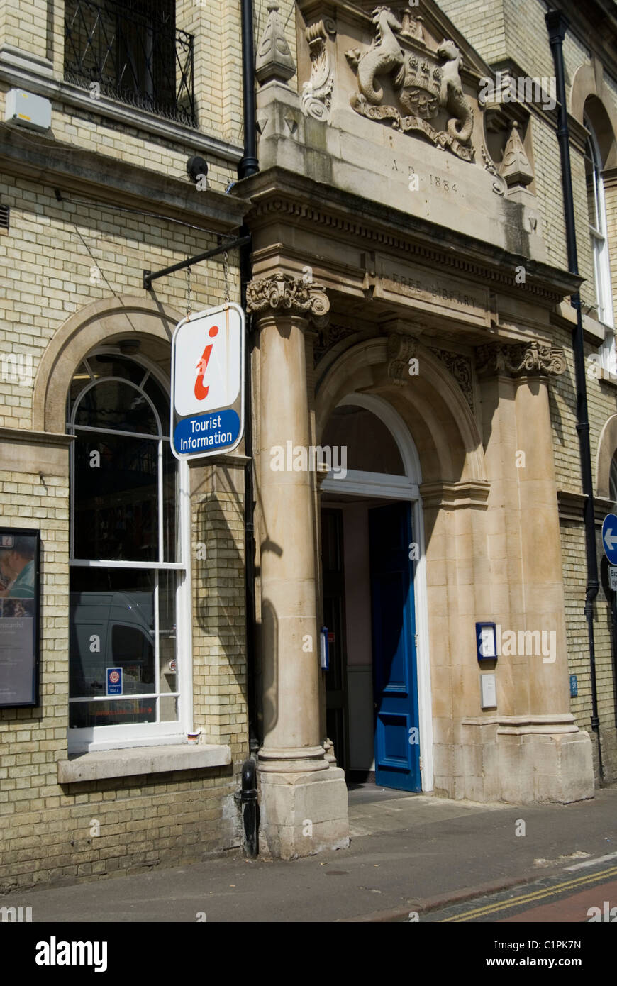 L'Angleterre, Cambridge, office de tourisme avec panneau d'information Banque D'Images