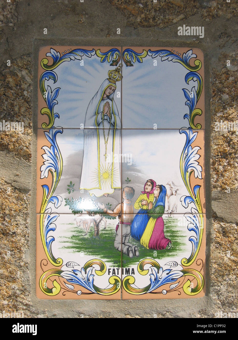 Vierge De Fatima Enfants Banque D image Et Photos Alamy vierge-de-fatima-enfants-banque-d-image-et-photos-alamy