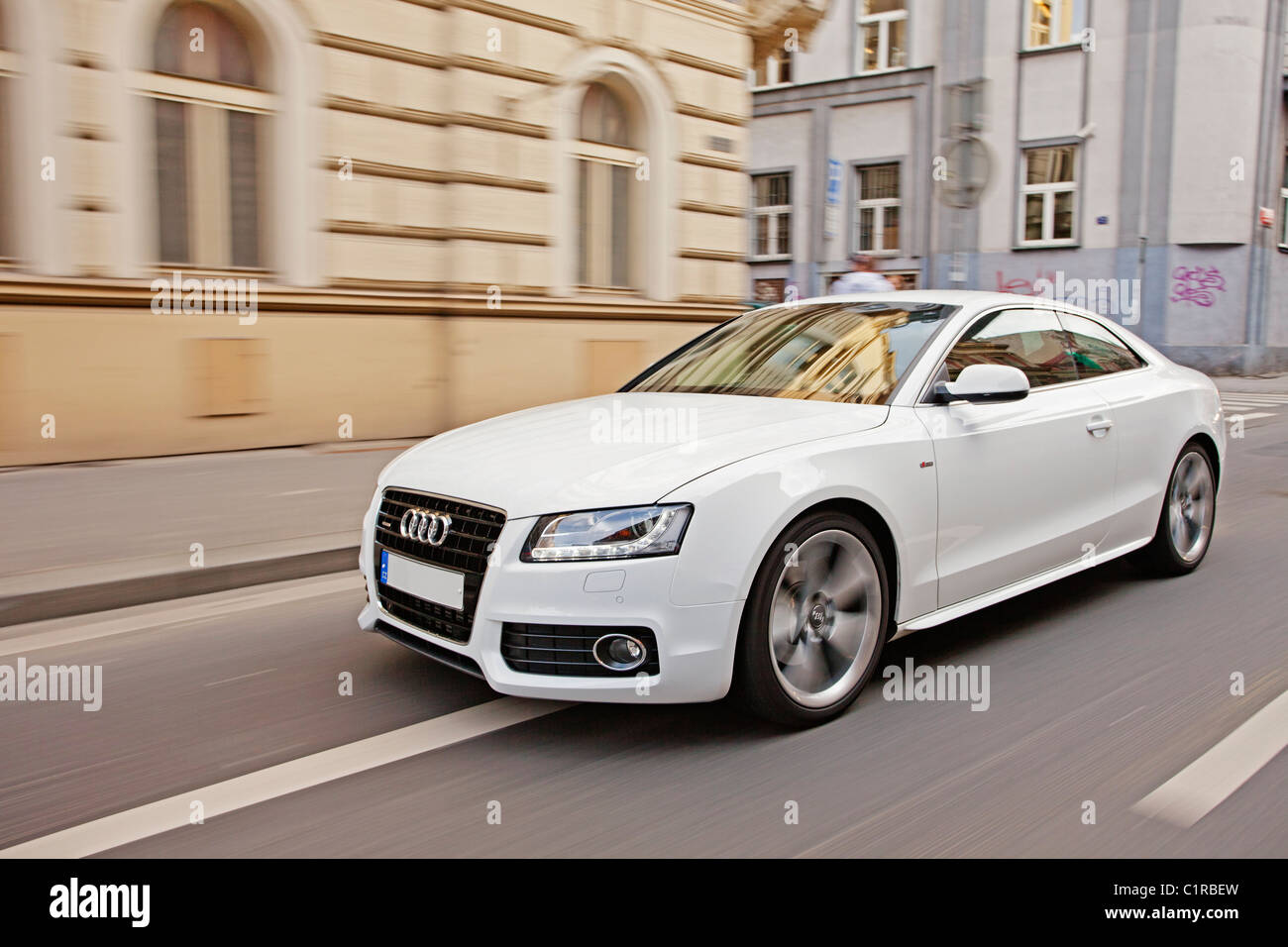 Audi A5 coupé blanc voiture sport Banque D'Images