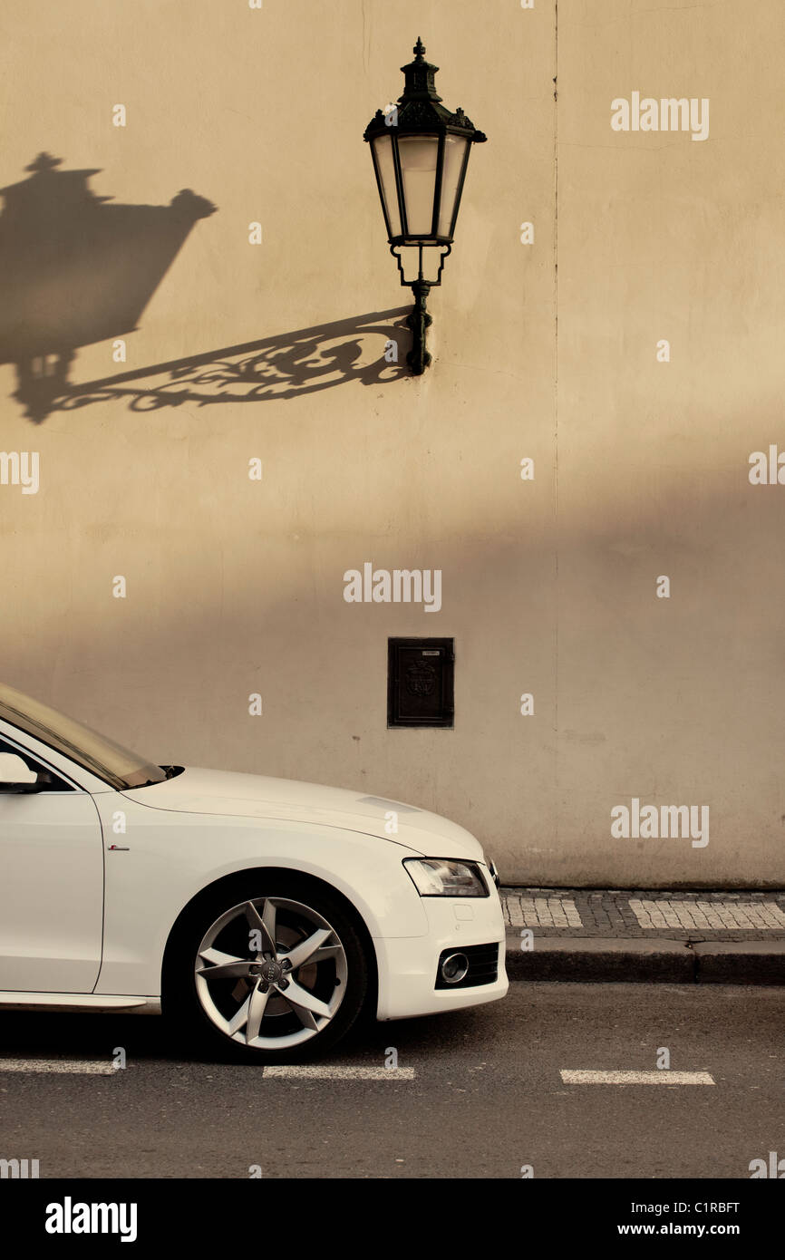 Audi A5 coupé blanc voiture sport Banque D'Images
