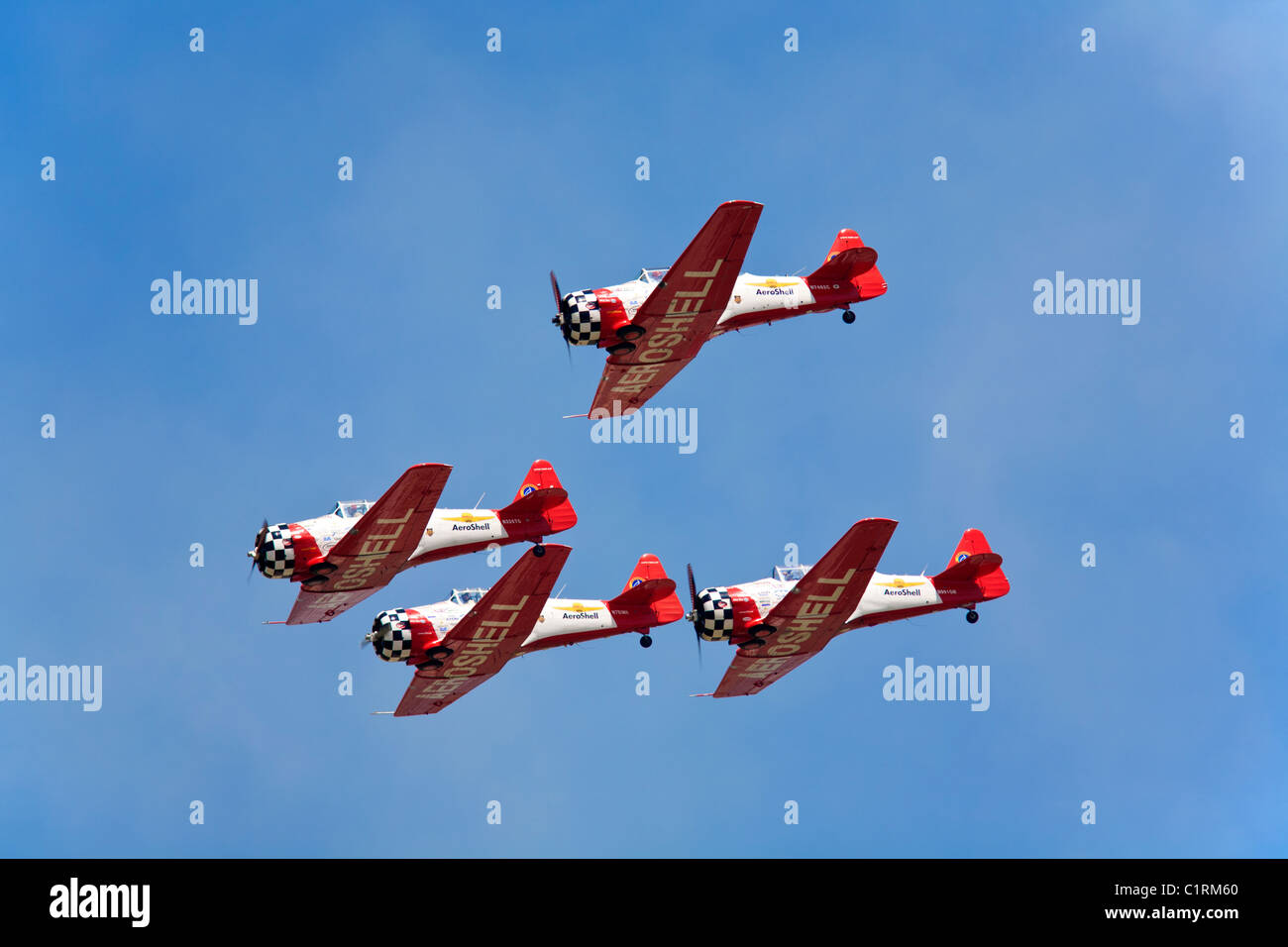 Quatre avions volant en formation à l'Airshow de Dayton. Banque D'Images