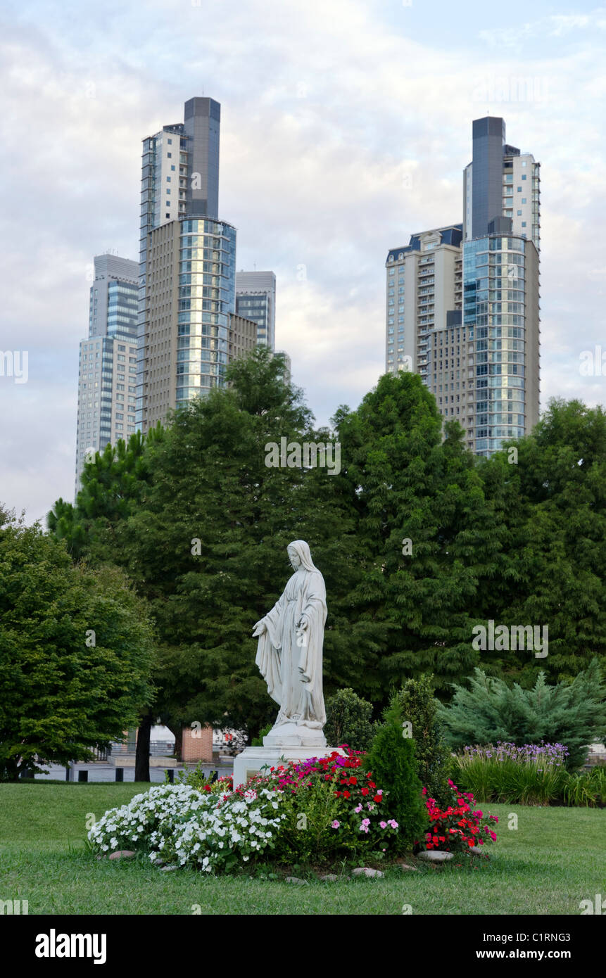 Skyline à Puerto Madero, Buenos Aires, Argentine Banque D'Images