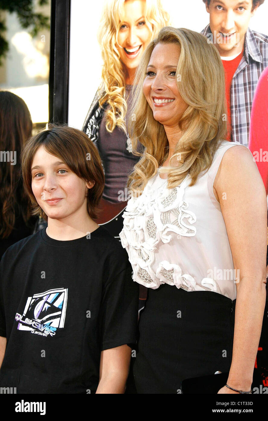 Lisa Kudrow et son fils Julian Murray Los Angeles Première de Bandslam' 'tenue à la Mann Village Theatre Westwood, Californie Banque D'Images