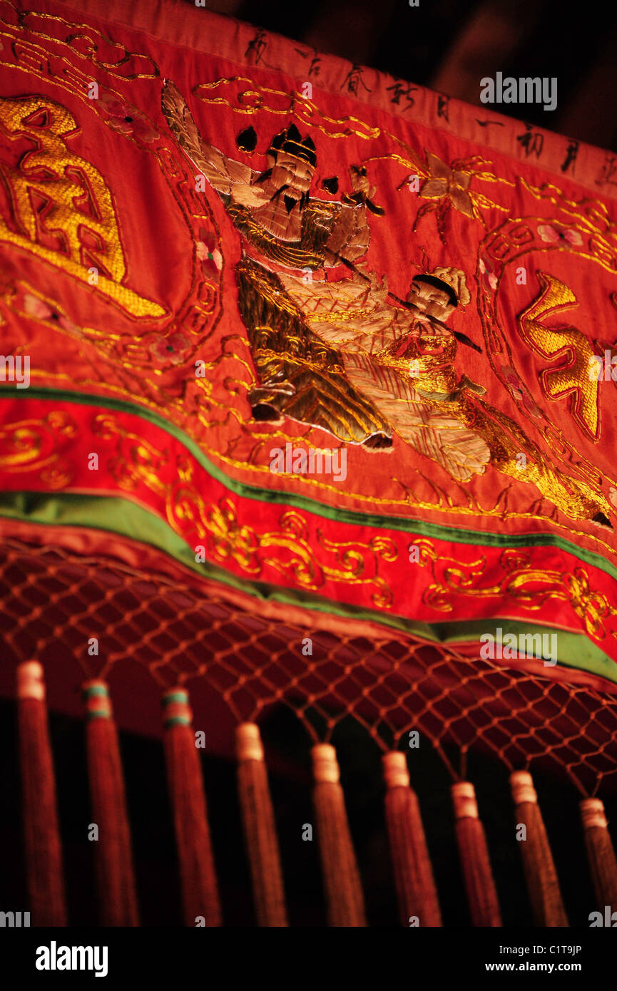 Bannière chinoise, culte de la lumière sereine, Phuket Banque D'Images