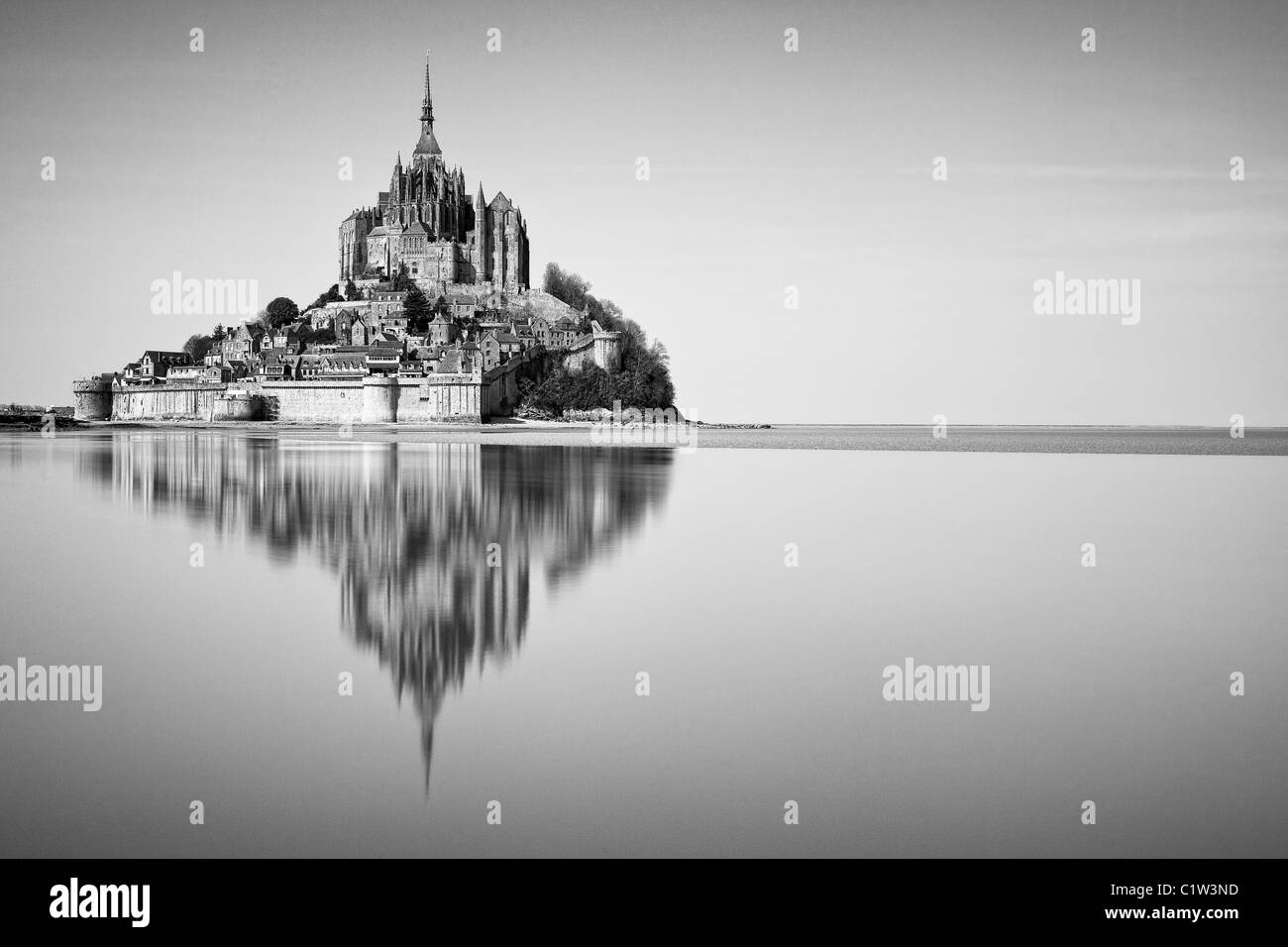 Le Mont Saint-Michel. C'est la deuxième place la plus visitée de France (le premier étant Paris). Banque D'Images