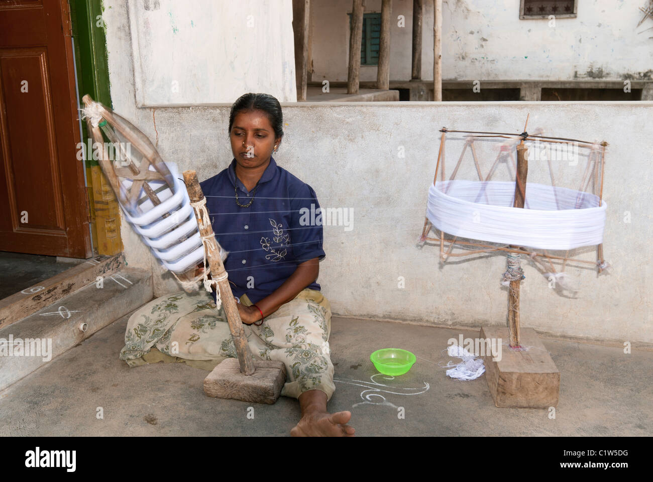 Weaver au travail, Kanchipuram, Tamil Nadu, Inde Banque D'Images