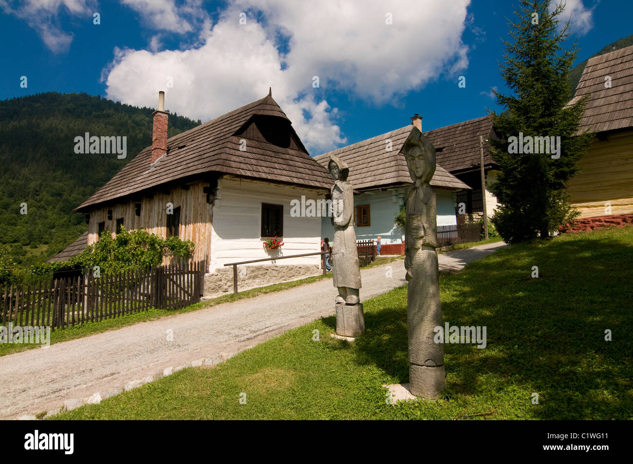 La Slovaquie, Vlkol├¡village montagne nec Banque D'Images