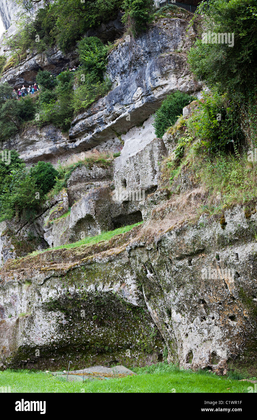 Cliff dwellings à Roque St Christophe Dordogne France Banque D'Images