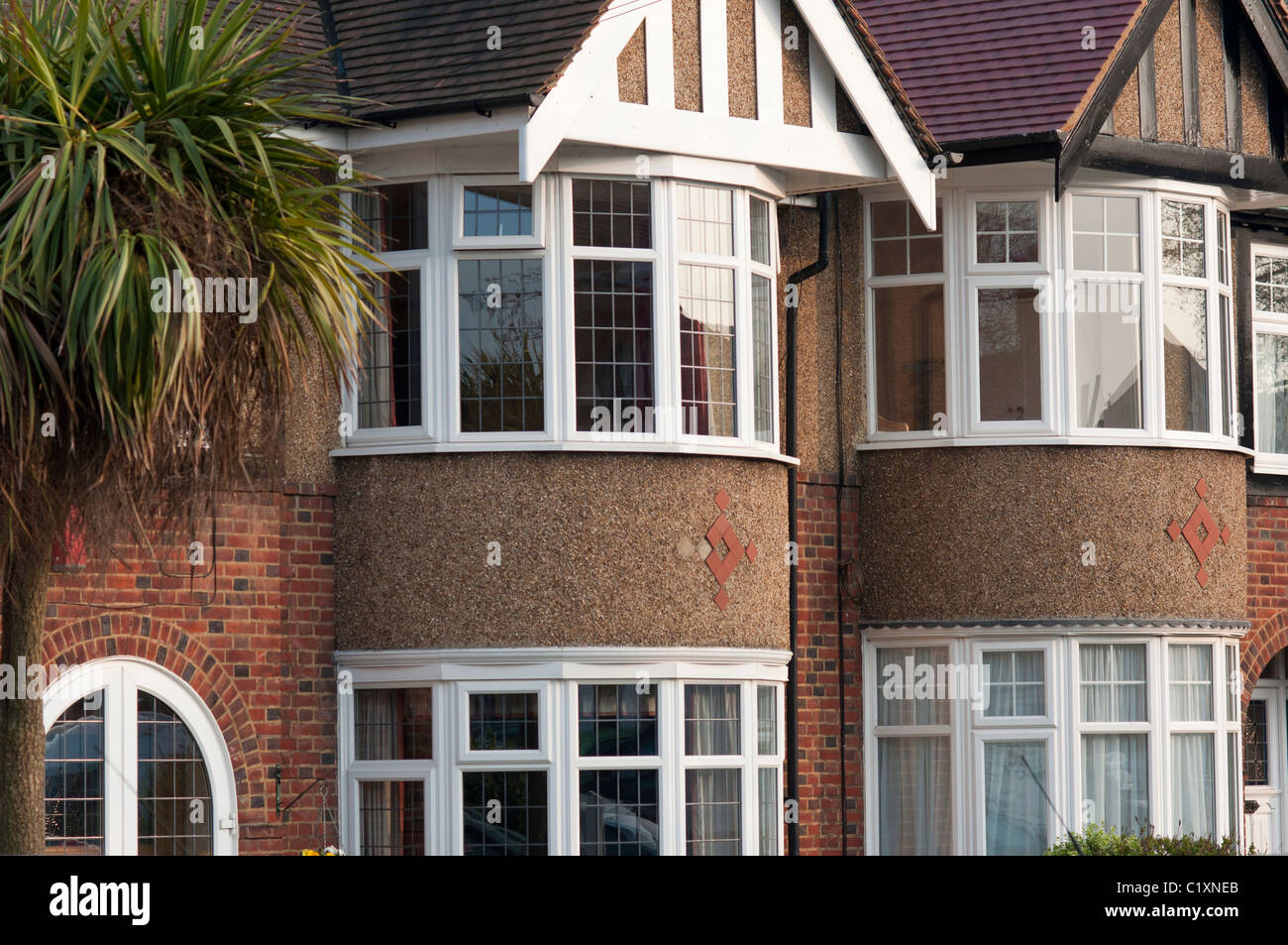 Habitat pavillonnaire dans le quartier londonien d'Enfield. UK Banque D'Images