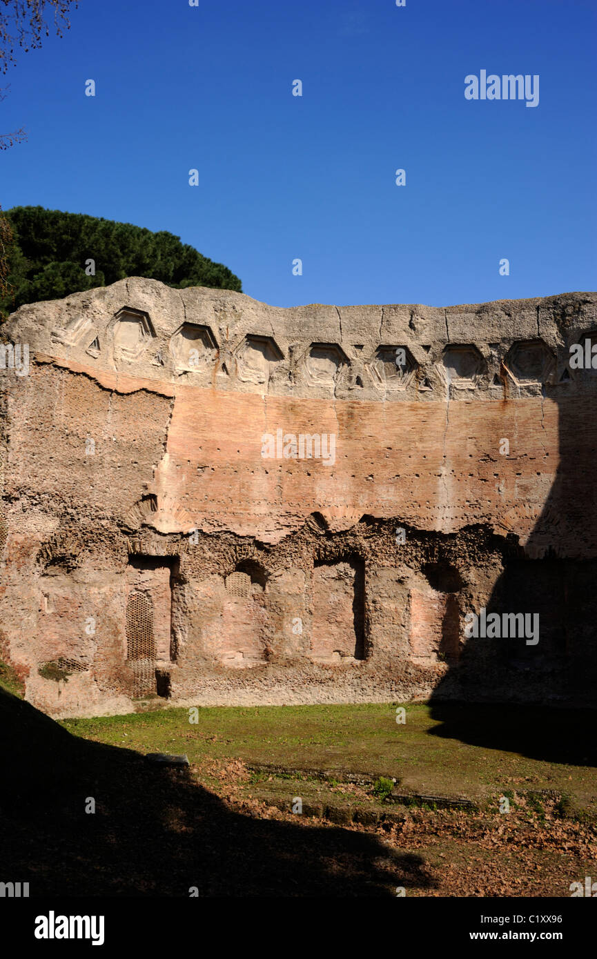 Italie, Rome, Colle Oppio (colline d'Oppian), Thermes de Trajan Banque D'Images