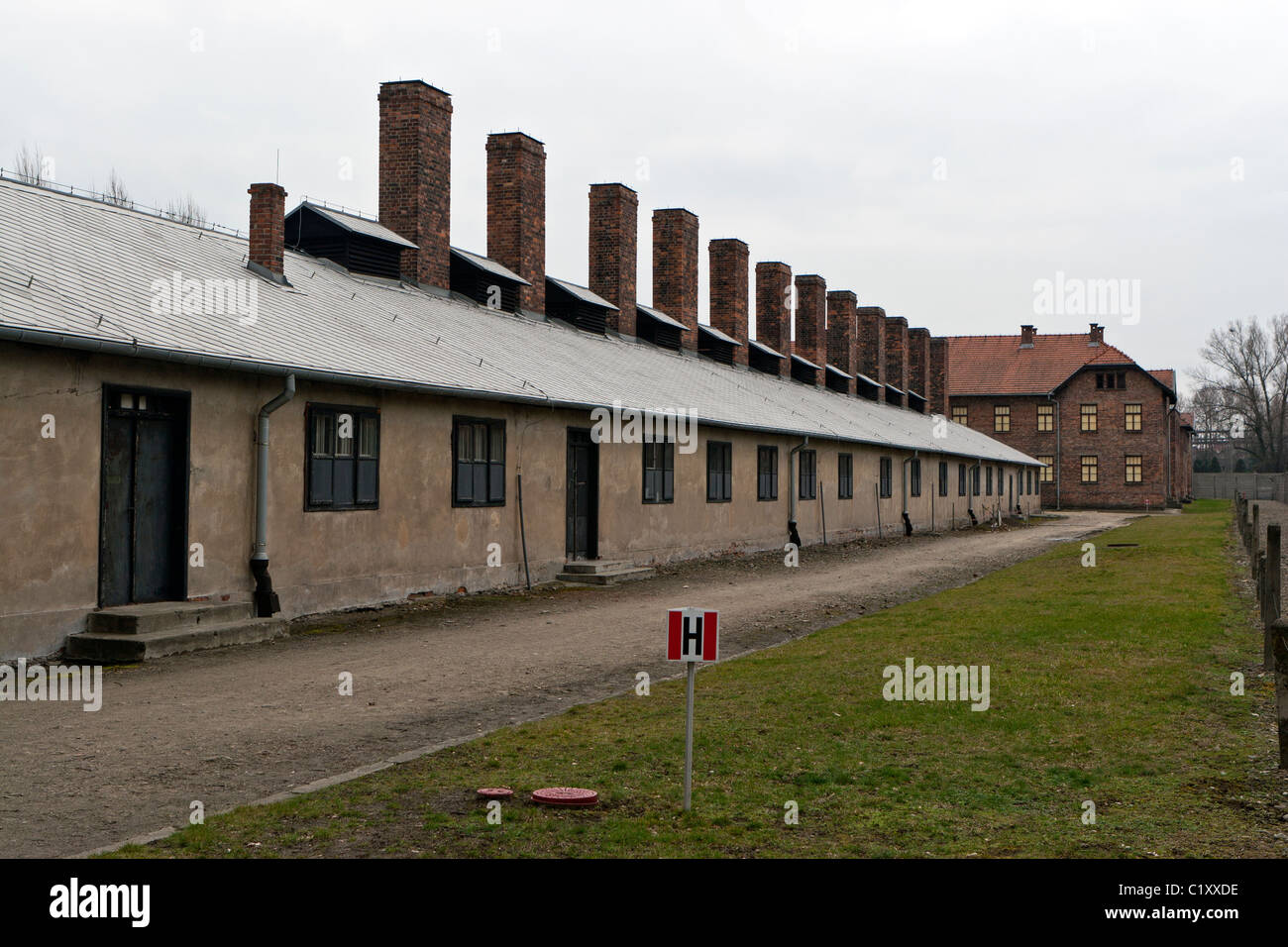 Blocs de la prison du camp de concentration d'Auschwitz-Birkenau, en Pologne. Banque D'Images