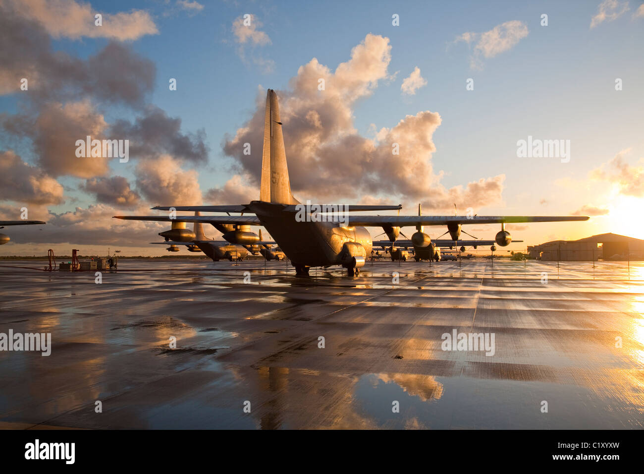 KC130J Hercules à la Marine Corps Air Station Miramar CA Banque D'Images