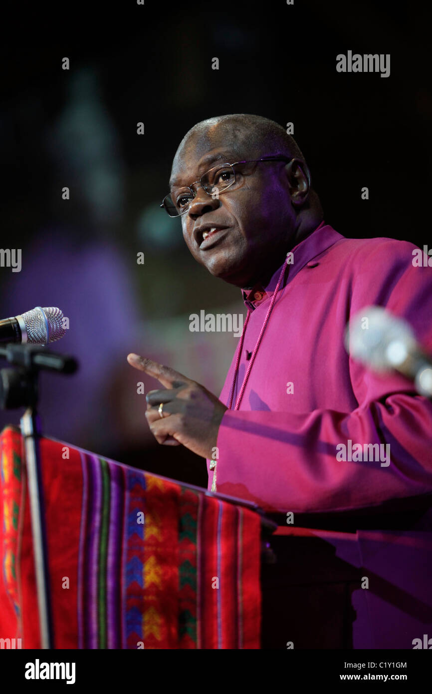 L'archevêque de York, Dr John Sentamu, parlant au cours de la célébration de clôture de la Conférence Missionnaire Mondiale d'Edimbourg 2010 Banque D'Images