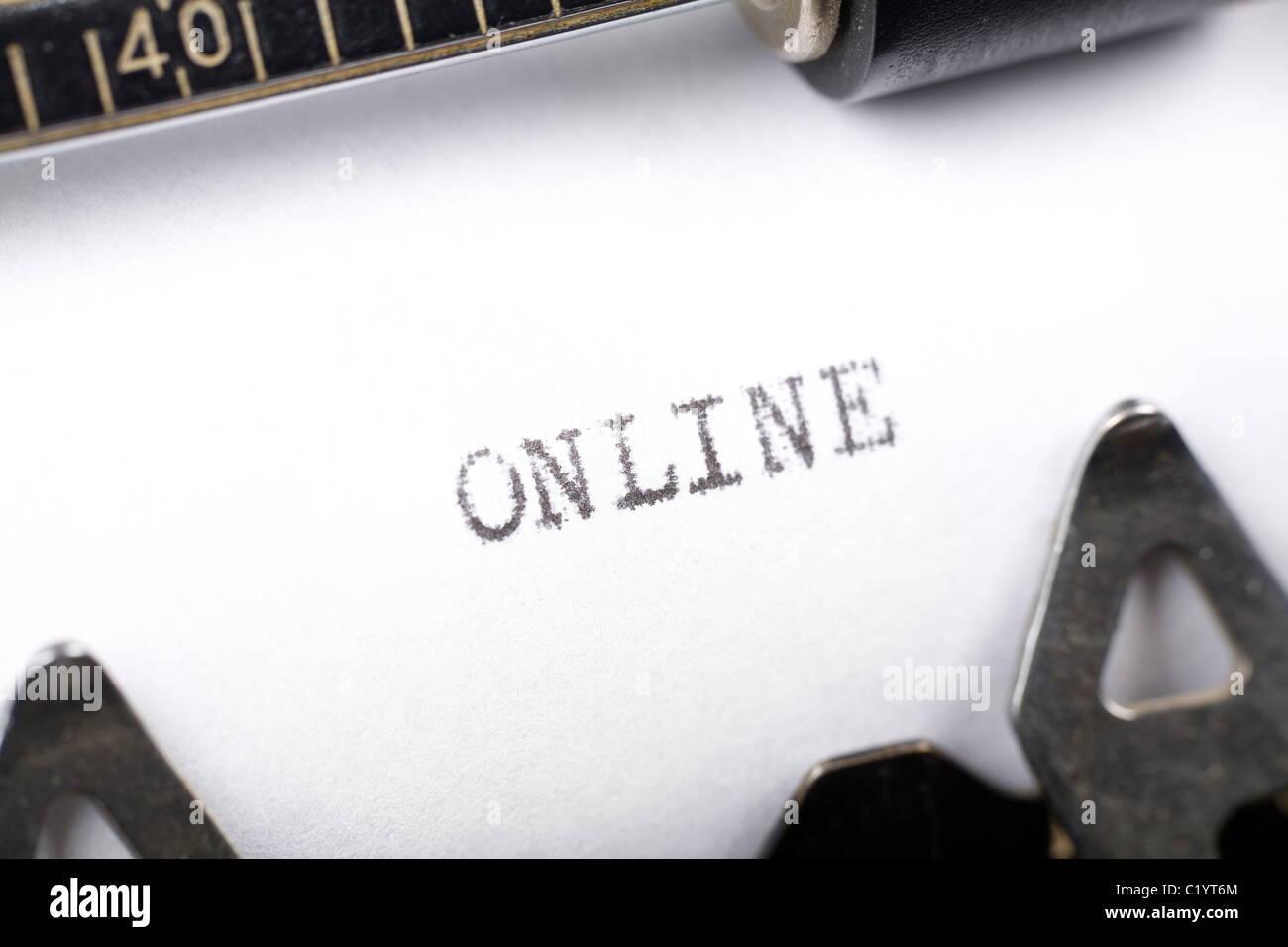 Typewriter close up shot, concept de Online Banque D'Images