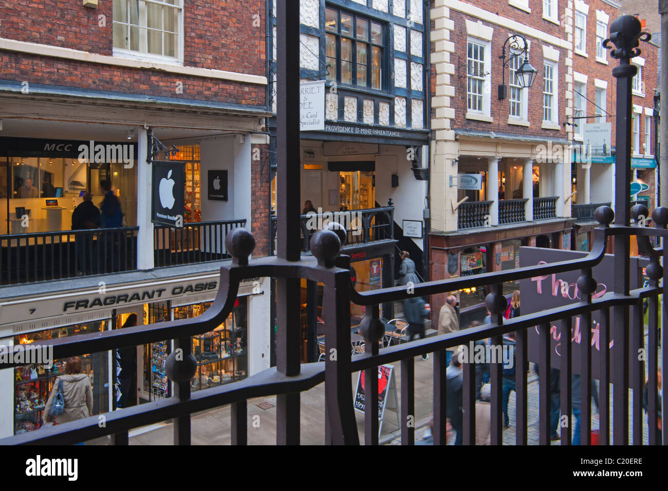 Centre-ville de Chester, les rangées d'arcade, Angleterre, Mars 2011 Banque D'Images