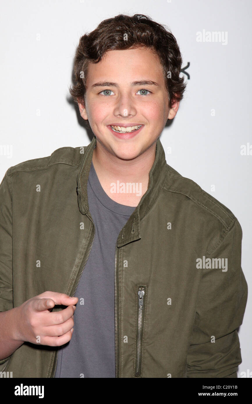 Ryan Malgarini La SCB Aperçu Automne Partie - Arrivées Los Angeles,  Californie - montalivet-Nikki Nelson Photo Stock - Alamy