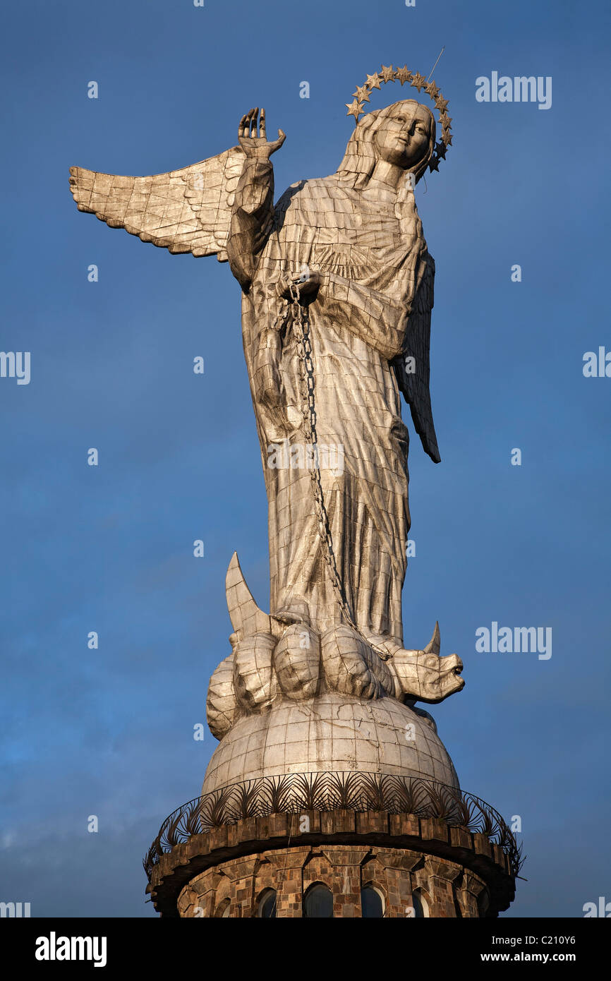 Vierge de Quito, la colline Panecillo, Quito, Équateur Banque D'Images