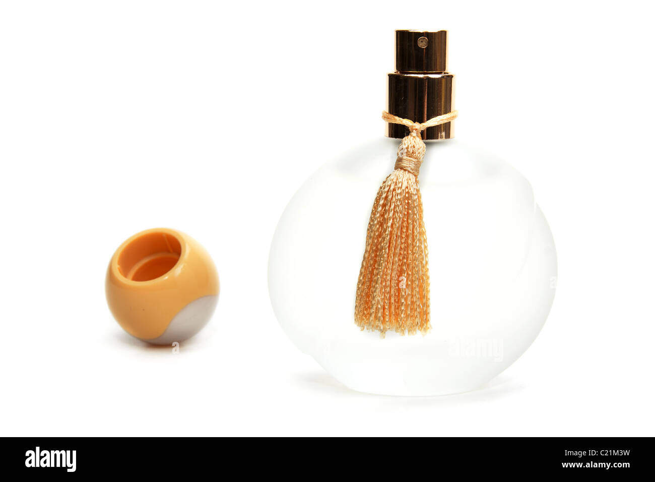 Flacon de parfum blanc isolé sur fond blanc Banque D'Images