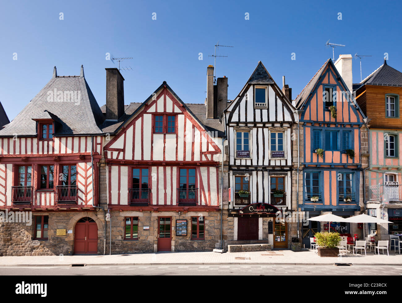 Bretagne, France - Vannes, Morbihan, magasins et maisons médiévales Banque D'Images