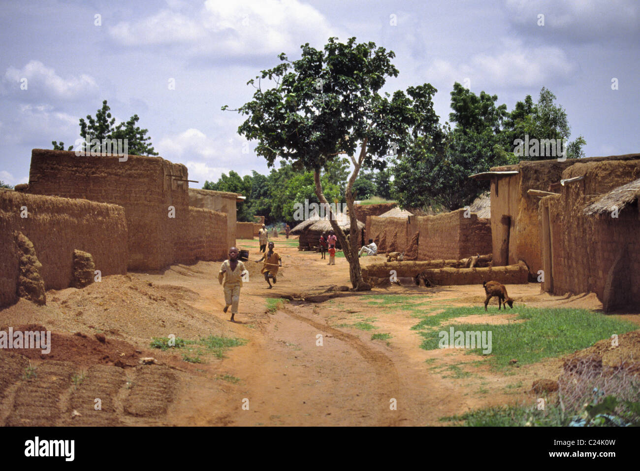 Scène de rue, village traditionnel, Minjibir Kano. Banque D'Images