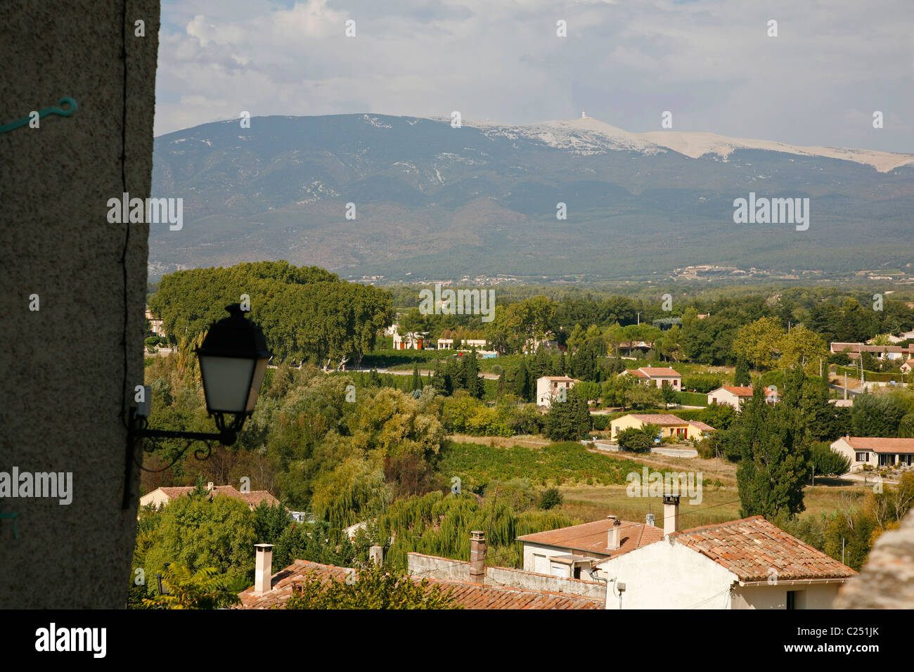 Vue sur le Mont Ventoux, Vaucluse, Provence, France. Banque D'Images