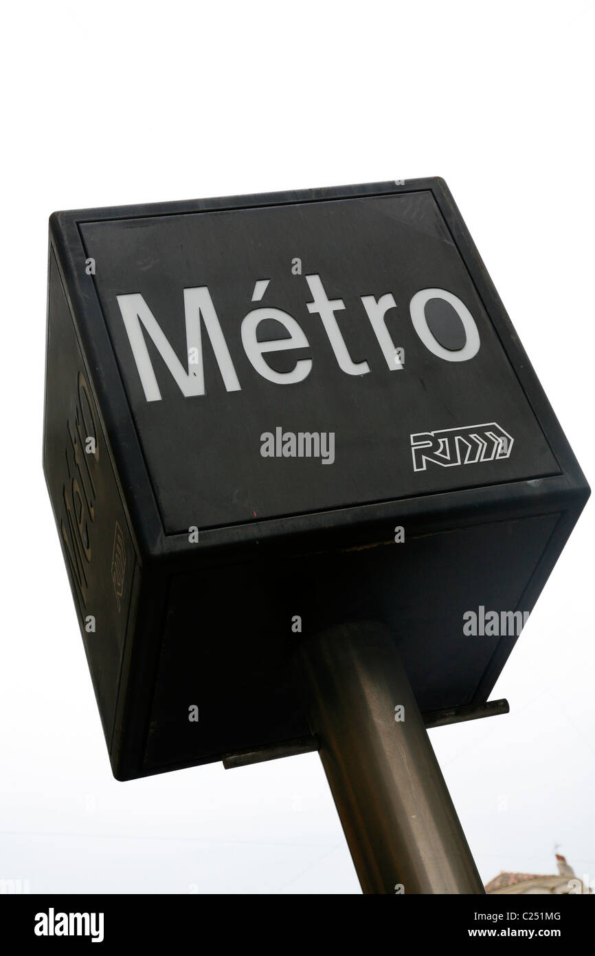 La station de métro signe, Marseille, Provence, France. Banque D'Images