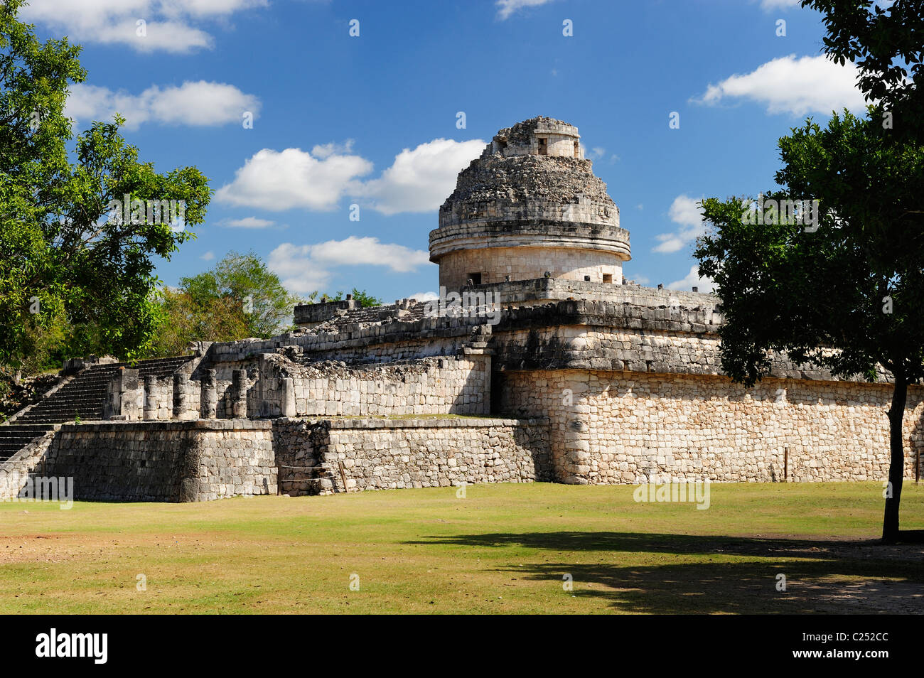 El Caracol ou un observatoire à Chichen Itza, Yucatan, Mexique Banque D'Images