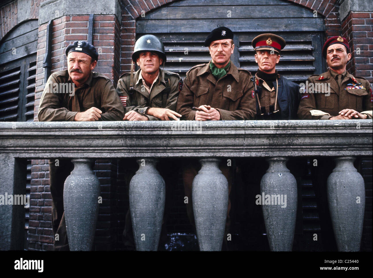 Un pont trop loin (1977), Gene Hackman, Ryan O'NEAL, Michael Caine, Edward Fox, Dirk Bogarde Richard Attenborough (DIR) BTFR Banque D'Images