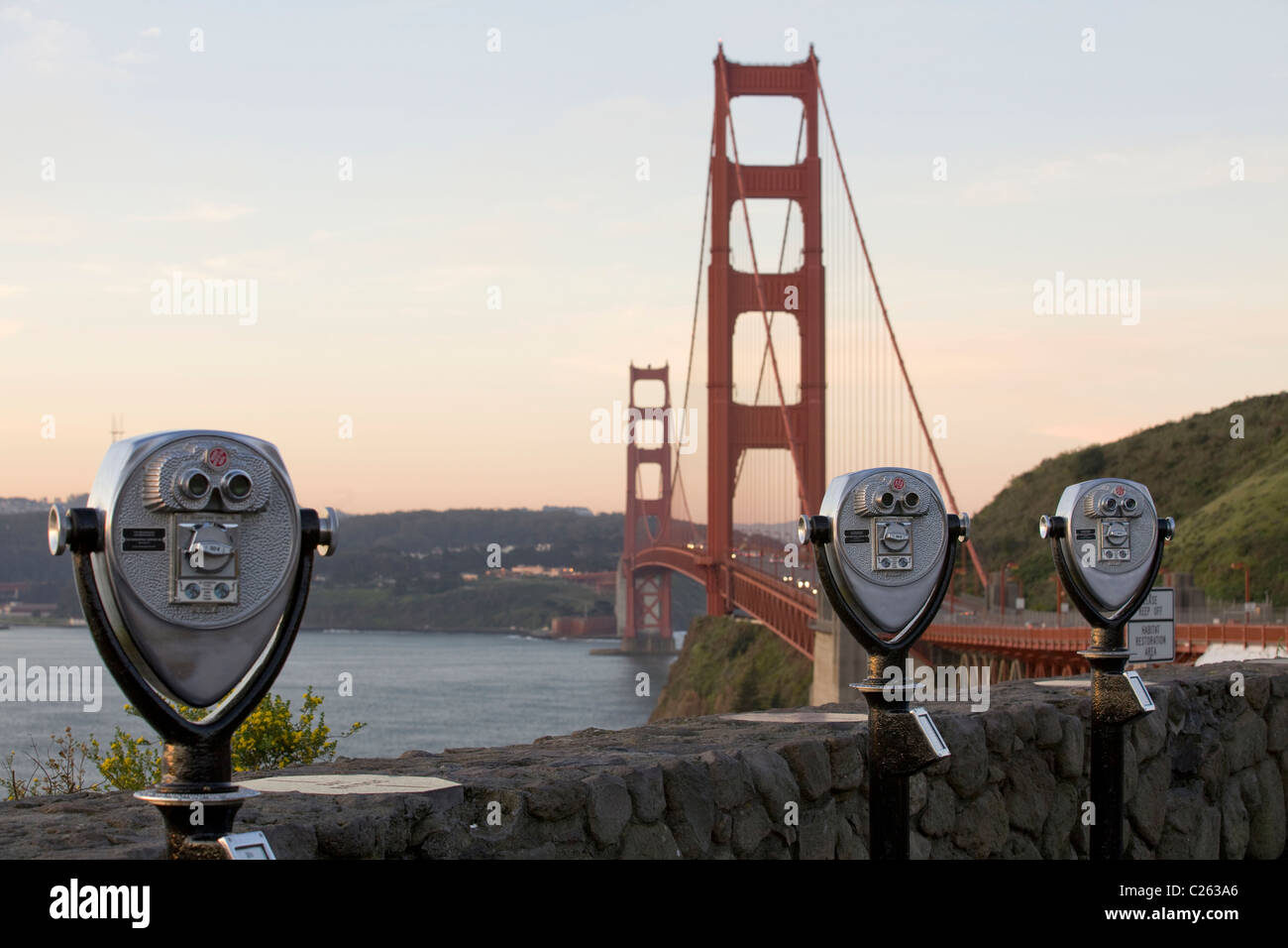 Le Golden Gate Bridge à partir du point Vista donnent sur - San Francisco, California USA Banque D'Images