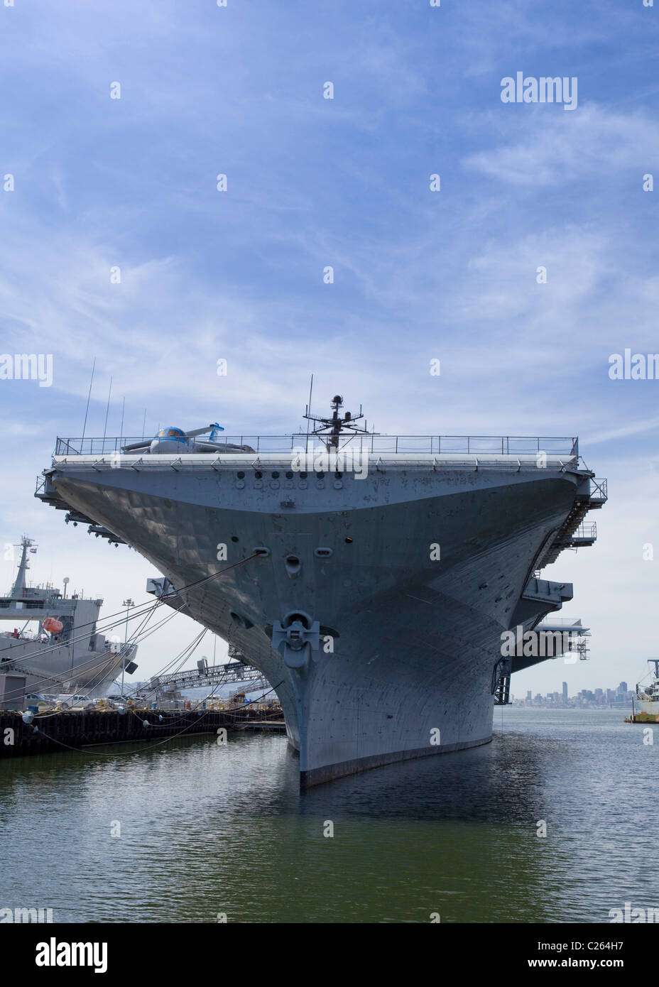 USS Hornet, US Navy porte-avions de la classe Essex - Alameda, California USA Banque D'Images