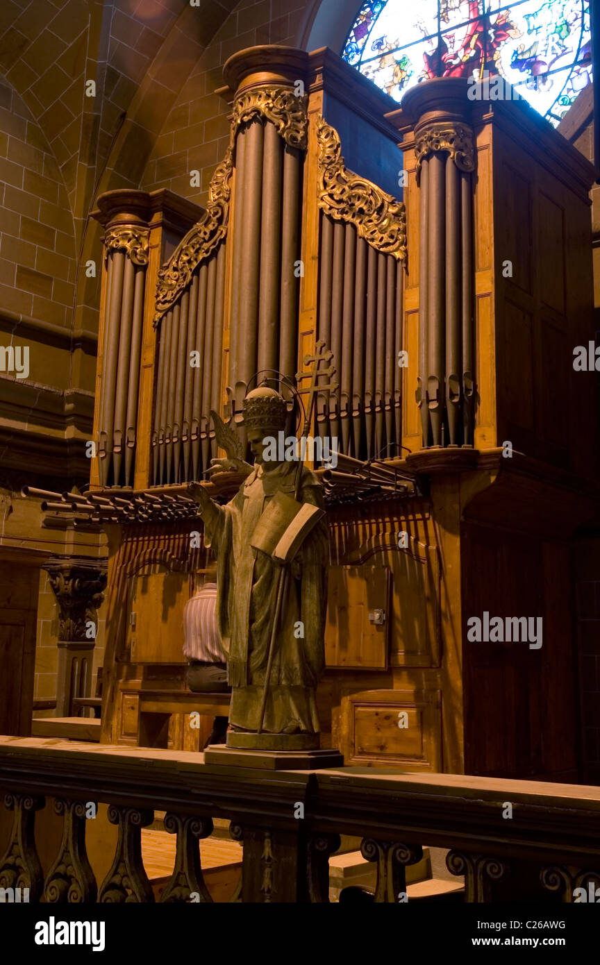 Orgue baroque de l'église El Vendrell avec Pau Casals qui a commencé dans la musique. Province de Tarragone. .L'ESPAGNE Catalogne. Banque D'Images