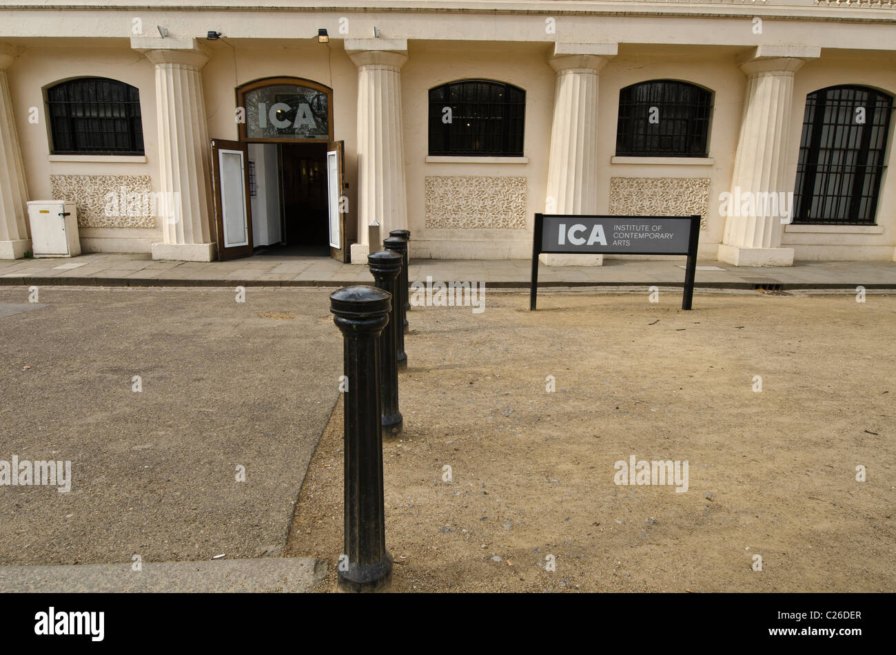 Institut des arts contemporains d'entrée , l'ICA Mall, Londres Uk Banque D'Images
