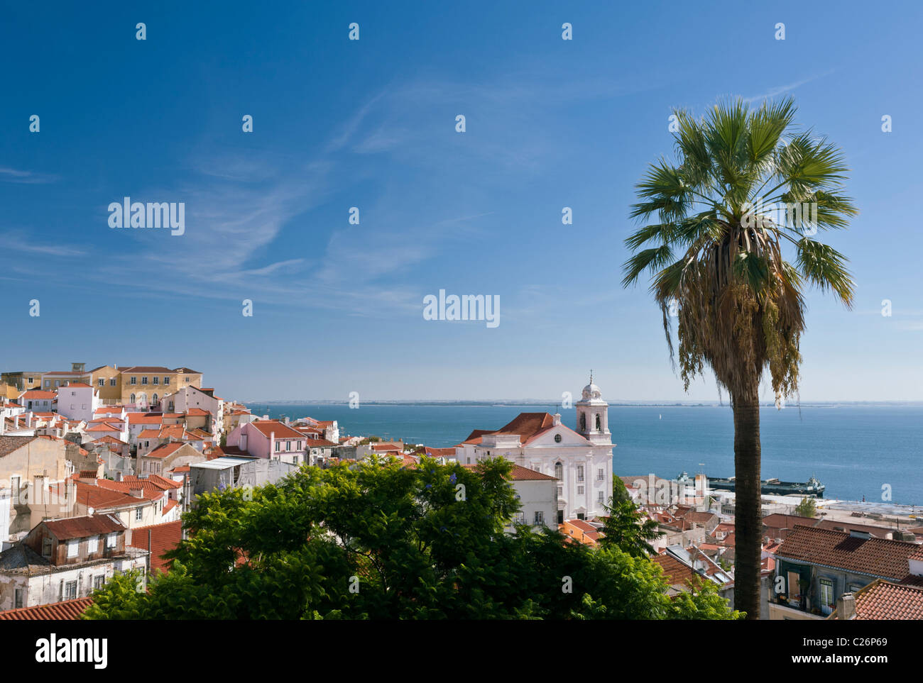 Vue de l'Alfama et le Tage, Lisbonne Banque D'Images
