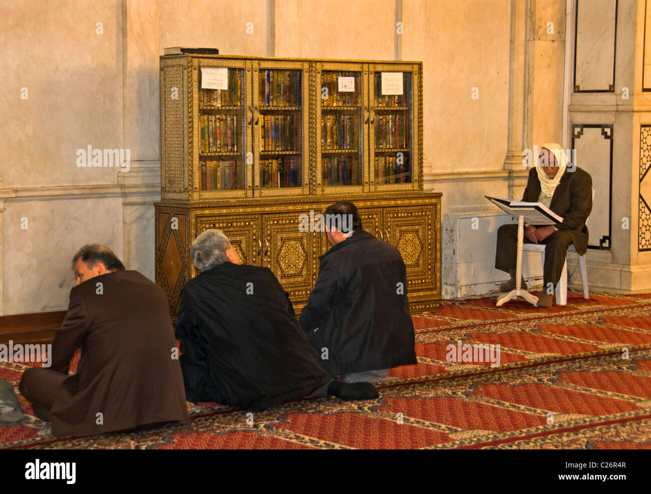 Mausolée de Saladin (Salah ad Din ) à côté de la mosquée des Omeyyades de Damas Syrie musulmane Vieille Ville Banque D'Images