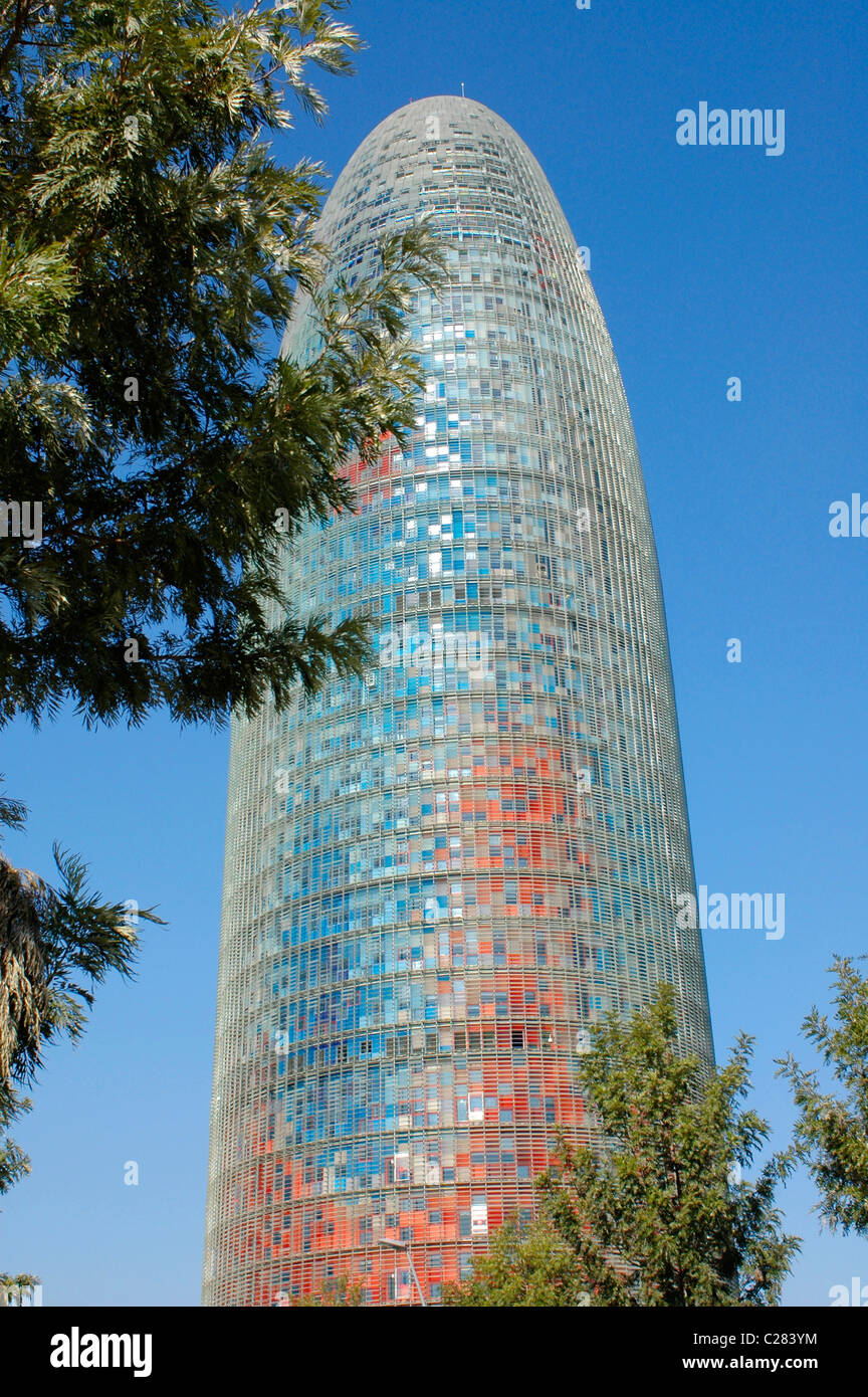 La tour Agbar de Barcelone. La Catalogne, Espagne Banque D'Images