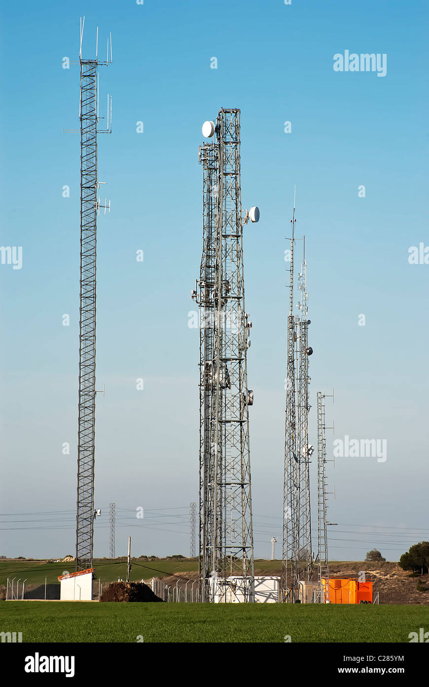 Antennes directionnelles, antennes radio, télécommunications Banque D'Images