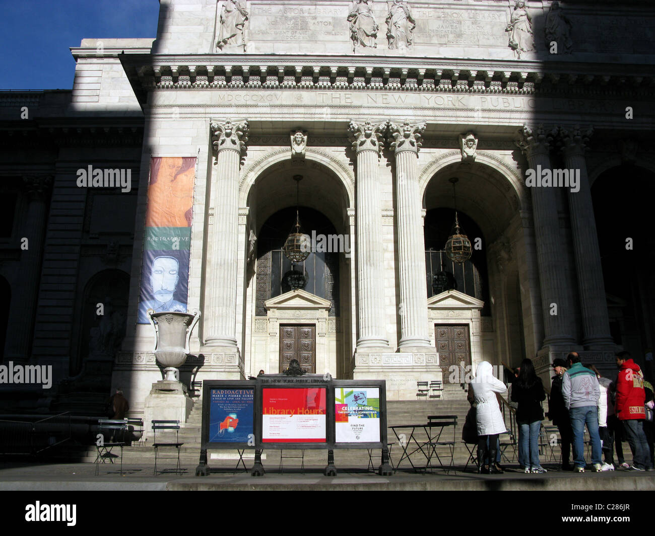 Bibliothèque publique new york Banque de photographies et d’images à ...