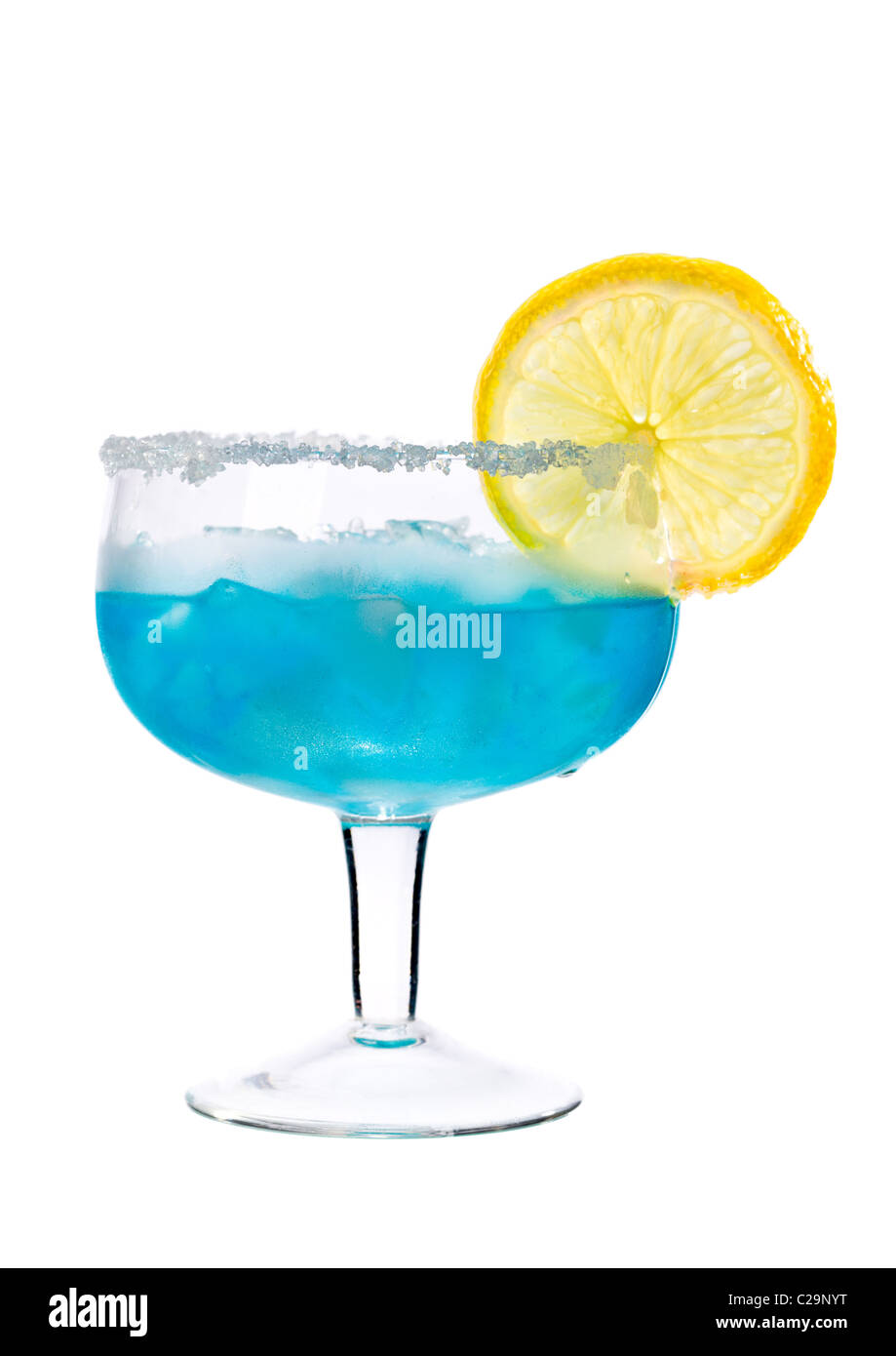 Des cocktails sur blanc : Blue Marguerite. Banque D'Images