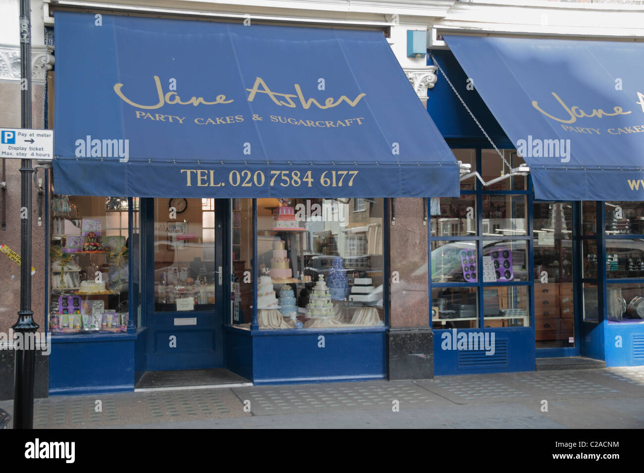 Le parti Jane Asher et gâteaux sugarcraft shop sur Chelsea Green, Cale Street, Chelsea, London, UK. Banque D'Images