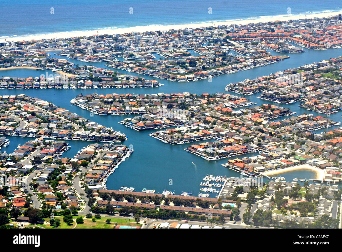 Vue aérienne des maisons sur Long Beach Californie canaux Banque D'Images