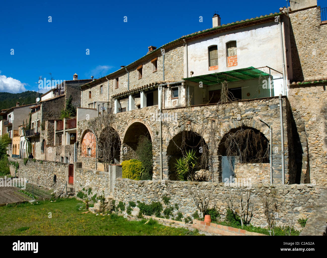 Sant Llorenç de la Muga. Alt Empordà, province de Gérone, Catalogne,  Espagne Photo Stock - Alamy