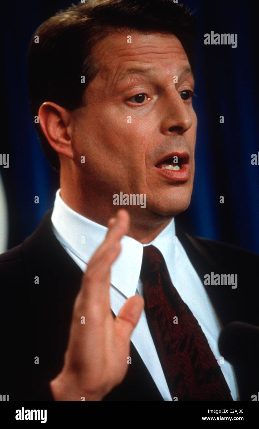 Le vice-président Al Gore parle de la campagne scandale finances le 3 mars 1997 à Washington, DC. Banque D'Images