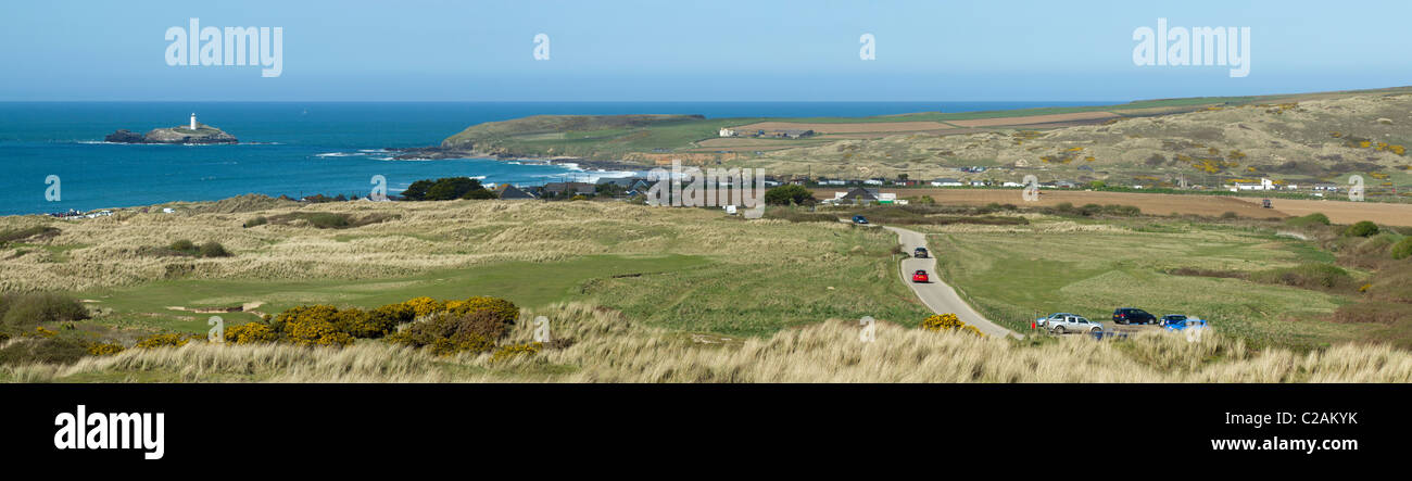 Vue panoramique depuis la Towans Gwithian Godrevy et regarde en direction de Cornwall en Angleterre. Banque D'Images