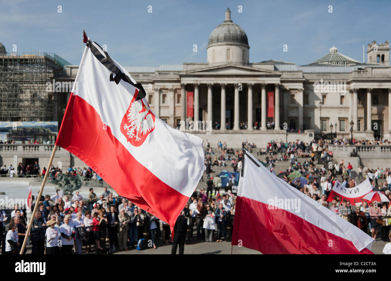 Démonstration de la Pologne, en face de la National Gallery, Trafalgar Square, London, UK Banque D'Images